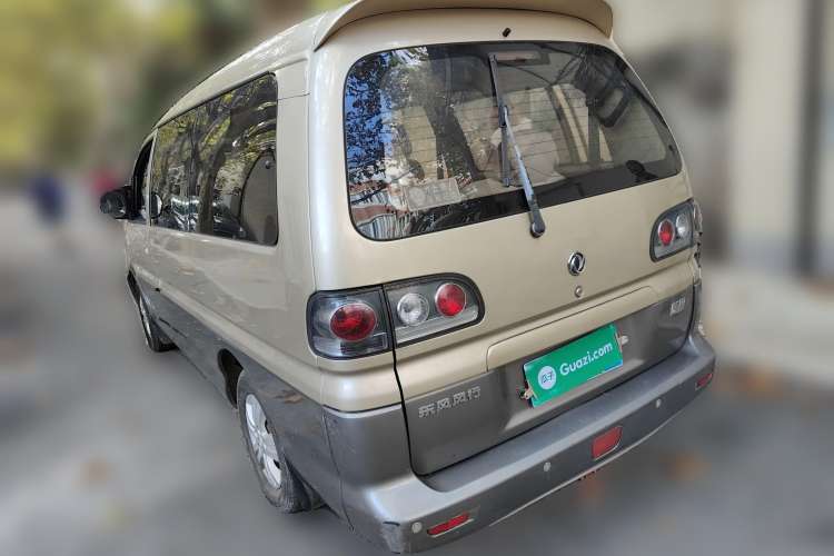 Used FORTHING Lingzhi 2011 Q3 2.0L 7-Seater Long-Wheelbase Entrepreneur Edition Rear Left 45 Deg