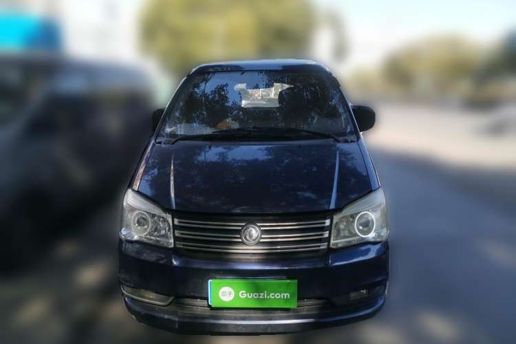 Used FORTHING Lingzhi 2012 M5 Q3 2.0L 7-Seater Long-Wheelbase Comfort Edition Front