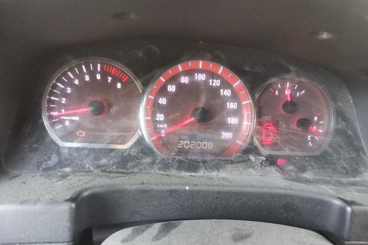 Used FORTHING Lingzhi 2012 M5 Q3 2.0L 7-Seater Long-Wheelbase Comfort Edition Instrument Cluster