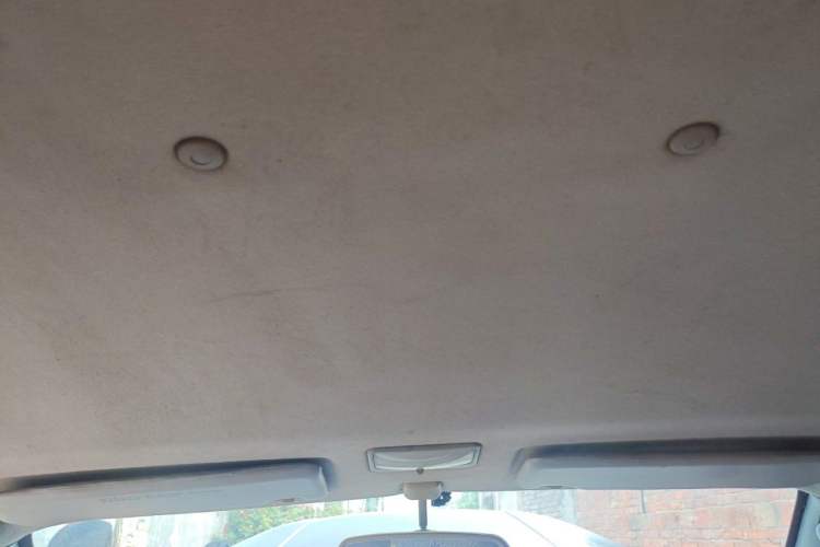 Used FORTHING Lingzhi 2012 Passenger Version 1.6L Comfort Edition Headliner