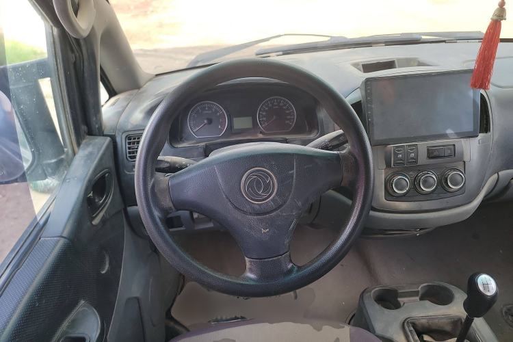 Used FORTHING Lingzhi 2012 Passenger Version 1.6L Comfort Edition Steering Wheel
