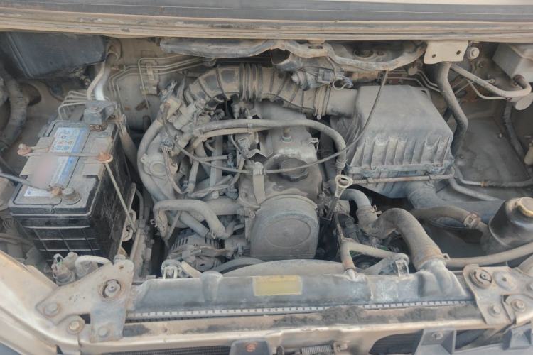Used FORTHING Lingzhi 2012 Passenger Version 1.6L Comfort Edition Engine Bay