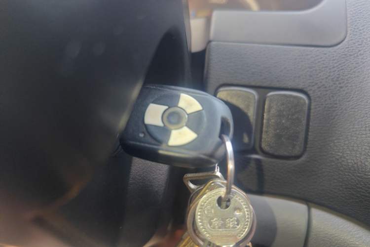 Used FORTHING Lingzhi 2012 Passenger Version 1.6L Comfort Edition Vehicle Key