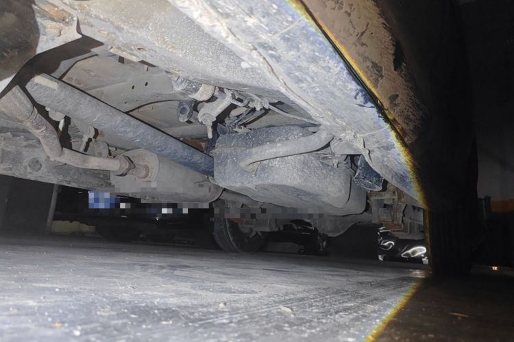 Used FORTHING Lingzhi 2012 Commercial Version 1.6L Utility Model Chassis Front Left