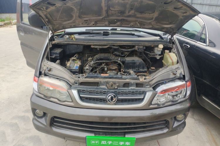 Used FORTHING Lingzhi 2012 Passenger Version 1.6L Comfort Edition Engine Bay