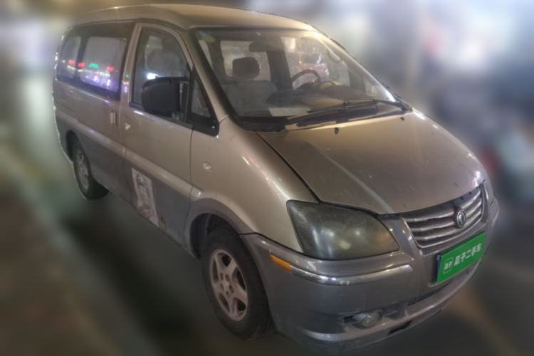 Used FORTHING Lingzhi 2012 Commercial Version 1.6L Special Offer Model Front Right 45 Deg