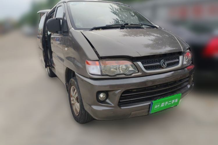 Used FORTHING Lingzhi 2012 Passenger Version 1.6L Comfort Edition Front Right 45 Deg