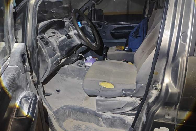 Used FORTHING Lingzhi 2012 Commercial Version 1.6L Utility Model Left Front Seat