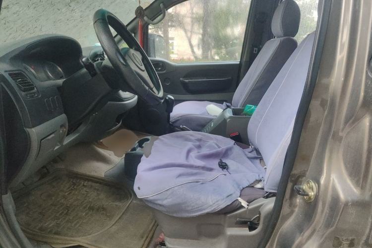 Used FORTHING Lingzhi 2012 Passenger Version 1.6L Comfort Edition Left Front Seat