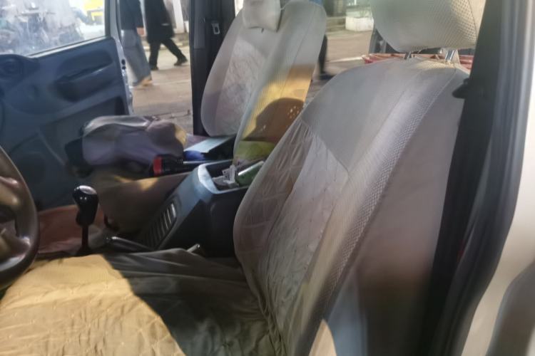 Used FORTHING Lingzhi 2012 Commercial Version 1.6L Special Offer Model Left Rear Seat