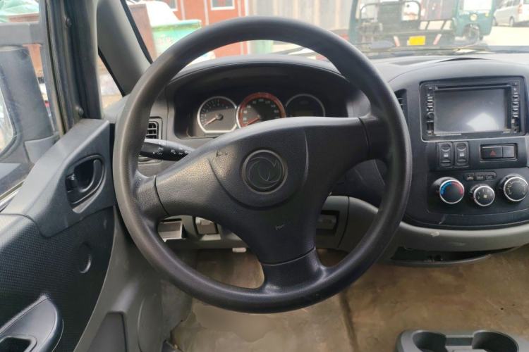 Used FORTHING Lingzhi 2012 Passenger Version 1.6L Comfort Edition Steering Wheel