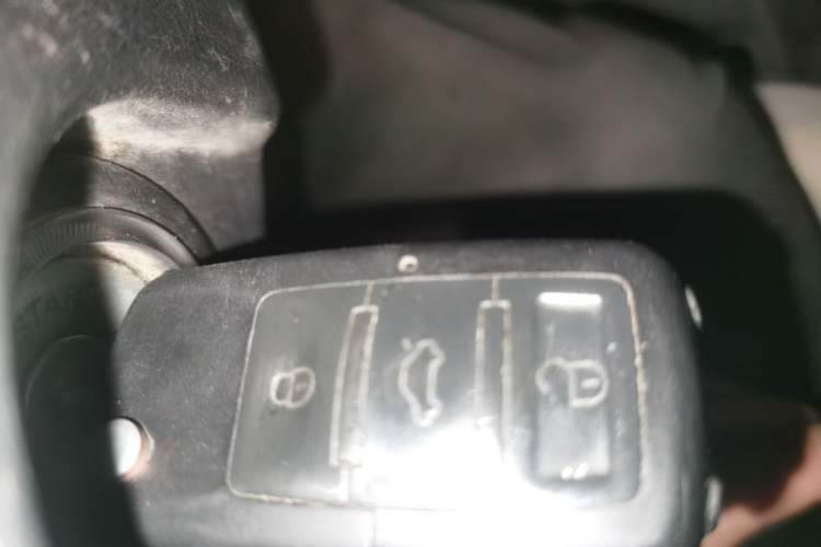 Used FORTHING Lingzhi 2012 Commercial Version 1.6L Special Offer Model Vehicle Key