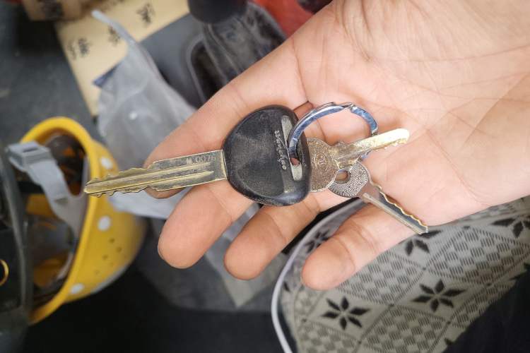 Used FORTHING Lingzhi 2012 Commercial Version 1.6L Utility Model Vehicle Key