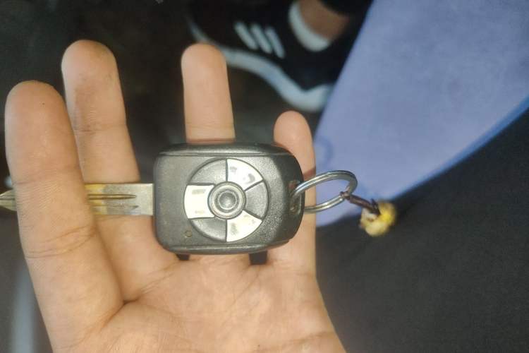 Used FORTHING Lingzhi 2012 Passenger Version 1.6L Comfort Edition Vehicle Key