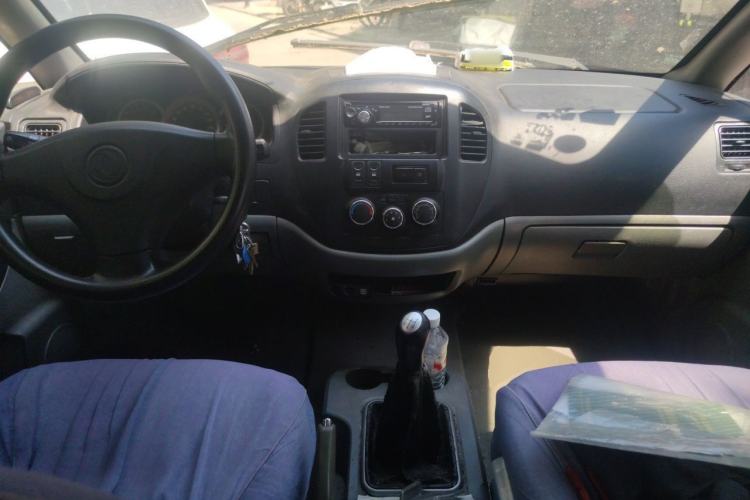 Used FORTHING Lingzhi 2012 Commercial Version 1.6L Base Model Center Console