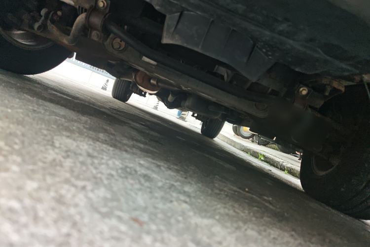 Used FORTHING Lingzhi 2012 Commercial Version 1.6L Special Offer Model Chassis Front