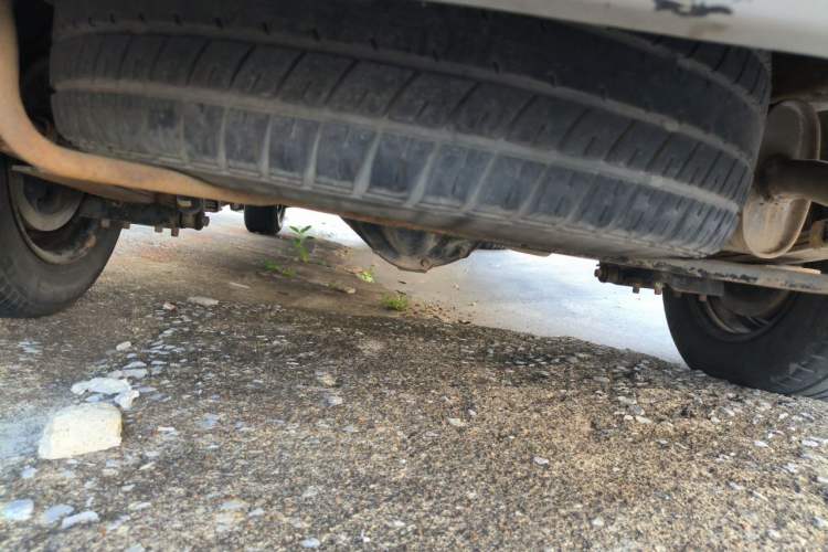 Used FORTHING Lingzhi 2012 Commercial Version 1.6L Standard Model Chassis Rear