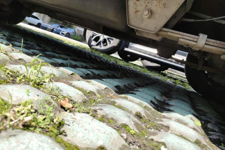 Used FORTHING Lingzhi  Chassis Rear Left
