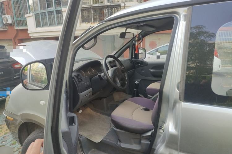 Used FORTHING Lingzhi 2012 Passenger Version 1.6L Flagship Edition Driver Seat