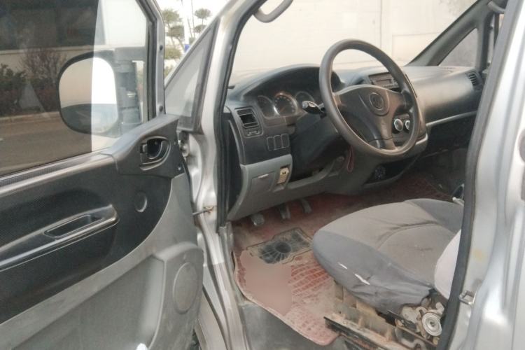 Used FORTHING Lingzhi 2012 Commercial Version 1.6L Special Offer Model Driver Seat