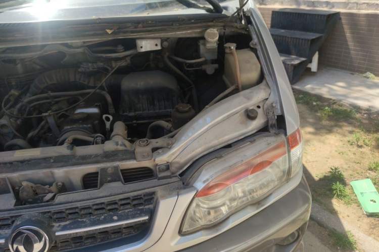 Used FORTHING Lingzhi 2012 Commercial Version 1.6L Base Model Engine Bay Left