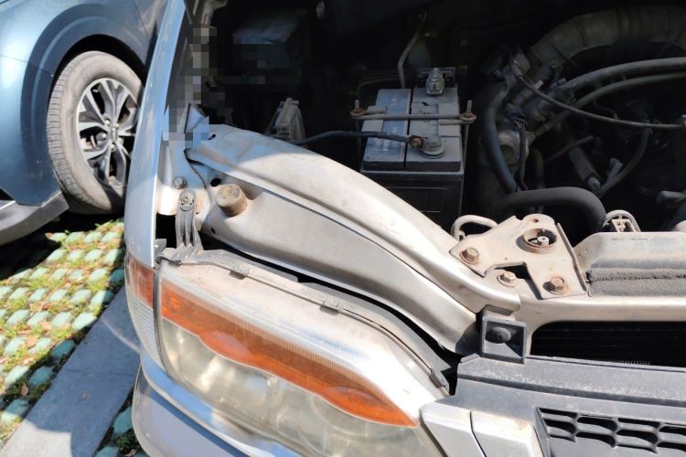 Used FORTHING Lingzhi  Engine Bay Right