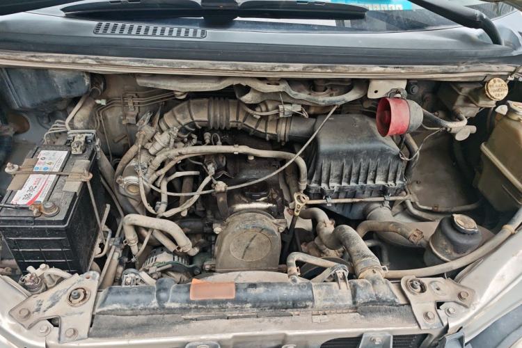Used FORTHING Lingzhi 2012 Passenger Version 1.6L Comfort Edition Engine Bay
