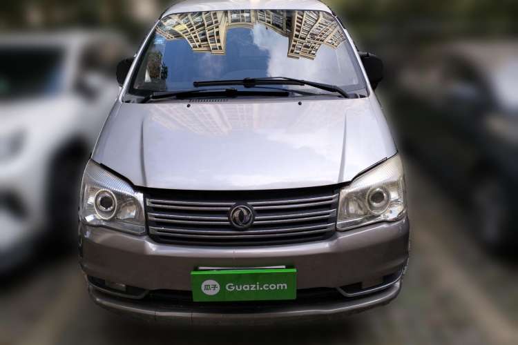 Used FORTHING Lingzhi 2012 M5 Q3 2.0L 7-Seater Long-Wheelbase Comfort Edition Front