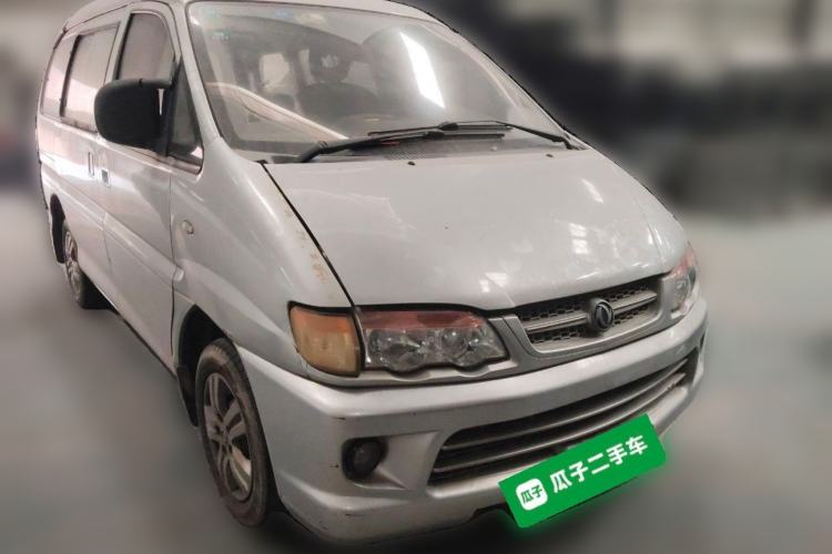 Used FORTHING Lingzhi 2012 Commercial Version 1.6L Special Offer Model Front Right 45 Deg