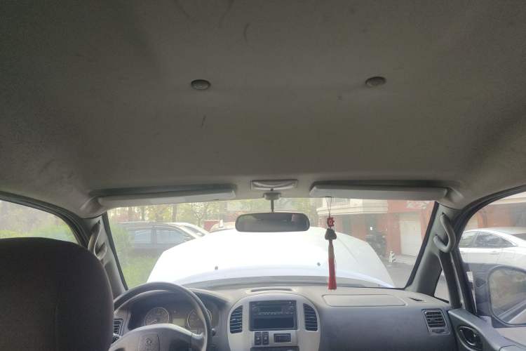 Used FORTHING Lingzhi 2012 Passenger Version 1.6L Flagship Edition Headliner