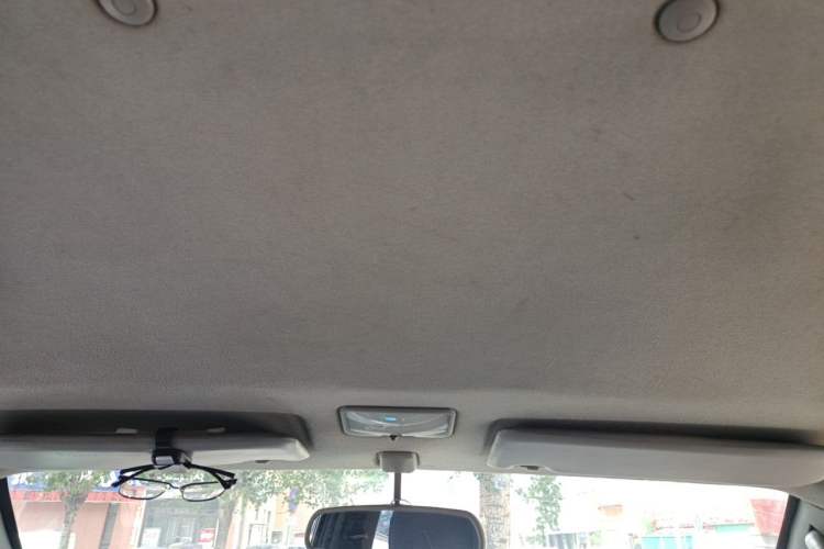 Used FORTHING Lingzhi 2012 Passenger Version 1.6L Comfort Edition Headliner