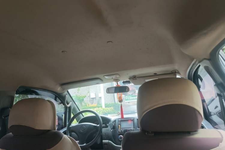 Used FORTHING Lingzhi 2012 Passenger Version 1.6L Comfort Edition Headliner