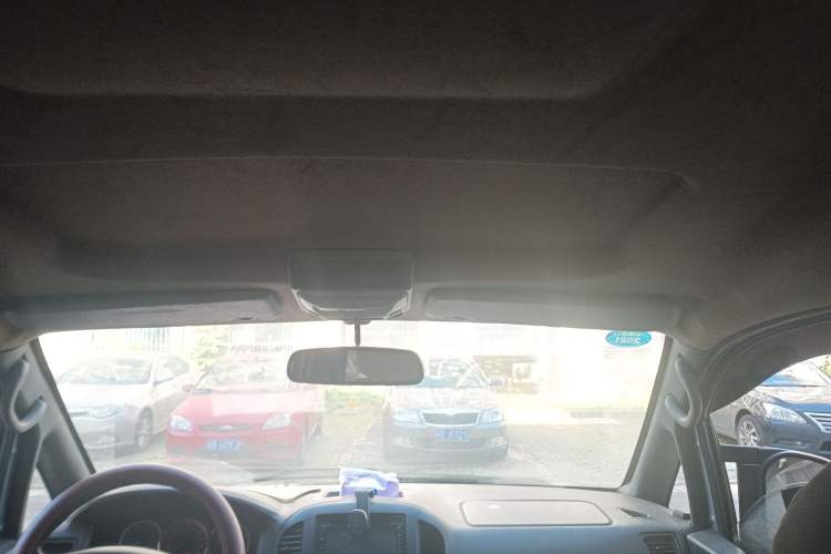 Used FORTHING Lingzhi 2012 Passenger Version 1.6L Comfort Edition Headliner