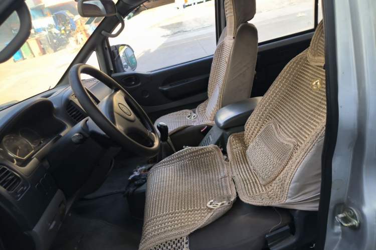 Used FORTHING Lingzhi 2012 Commercial Version 1.6L Standard Model Left Front Seat