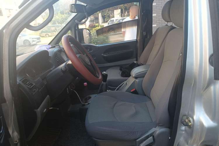 Used FORTHING Lingzhi 2012 Passenger Version 1.6L Comfort Edition Left Front Seat