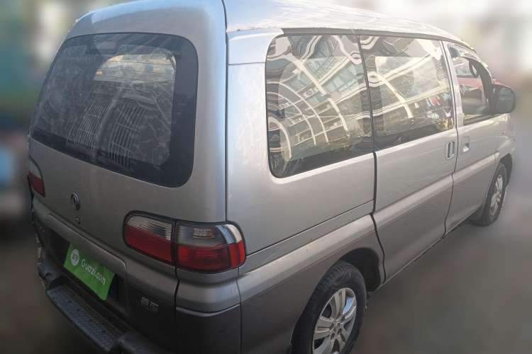 Used FORTHING Lingzhi 2012 Passenger Version 1.6L Comfort Edition Rear Right 45 Deg