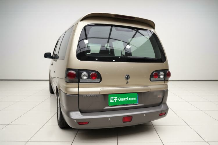Used FORTHING Lingzhi 2012 M5 Q3 2.0L 7-seat Long Wheelbase Standard Edition Rear