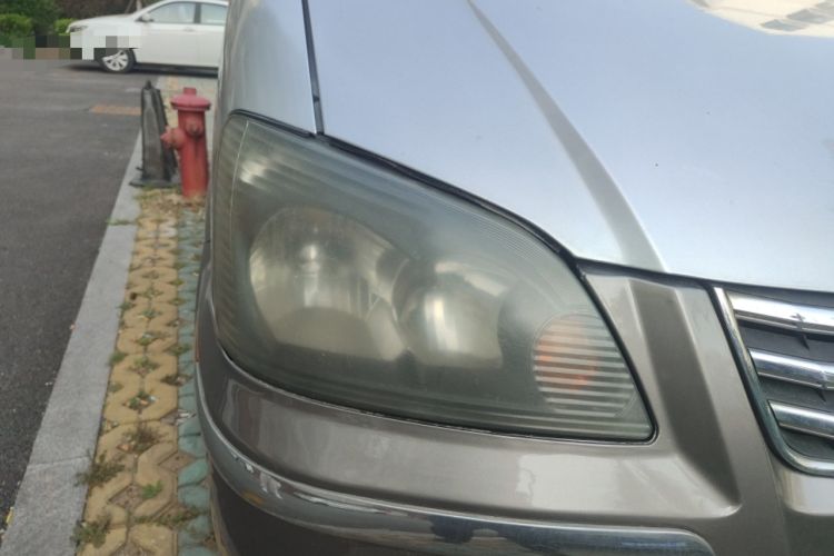 Used FORTHING Lingzhi 2012 Passenger Version 1.6L Flagship Edition Right Front Headlight