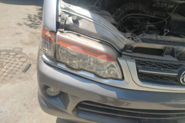 Used FORTHING Lingzhi 2012 Commercial Version 1.6L Base Model Right Front Headlight