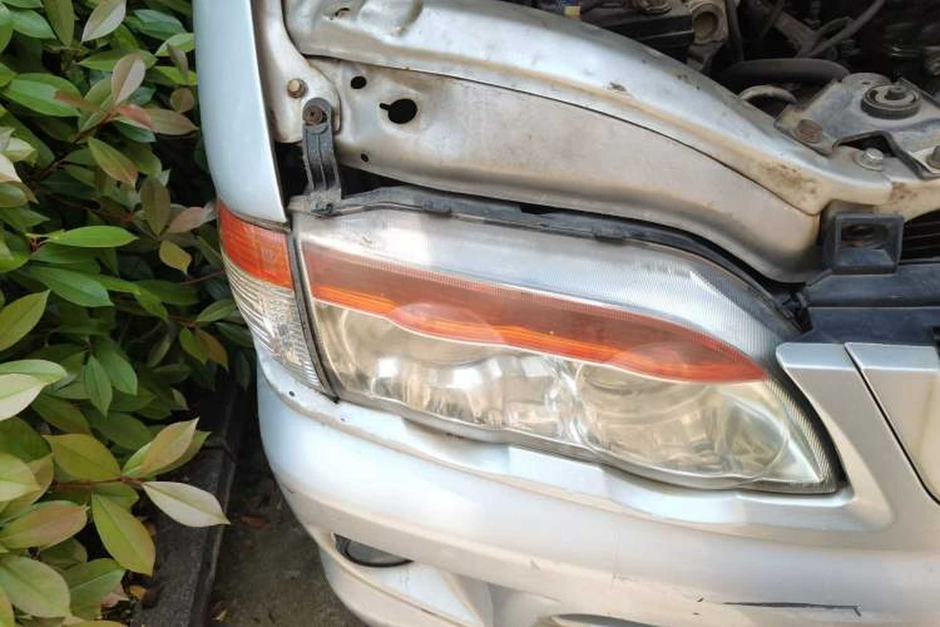 Used FORTHING Lingzhi 2012 Commercial Version 1.6L Utility Model Right Front Headlight