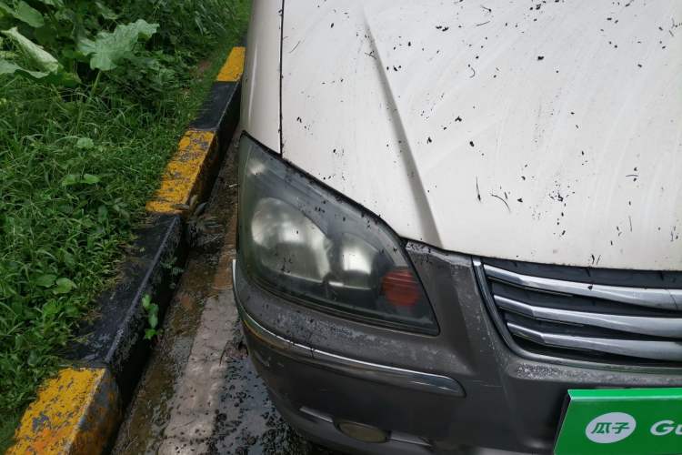 Used FORTHING Lingzhi 2012 M5 Q3 2.0L 7-seat Long Wheelbase Standard Edition Right Front Headlight