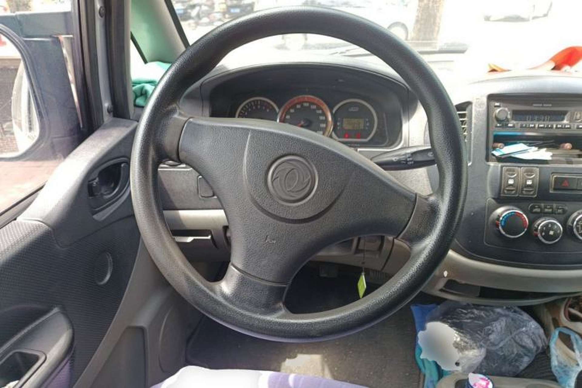 Used FORTHING Lingzhi 2012 Passenger Version 1.6L Comfort Edition Steering Wheel