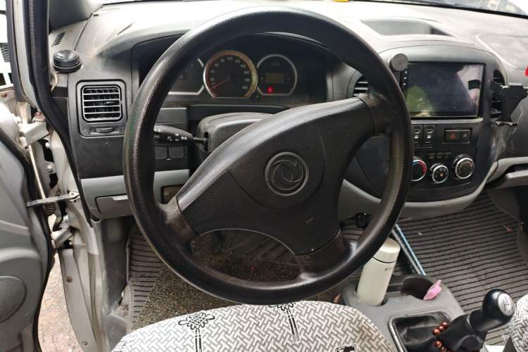 Used FORTHING Lingzhi 2012 Commercial Version 1.6L Standard Model Steering Wheel