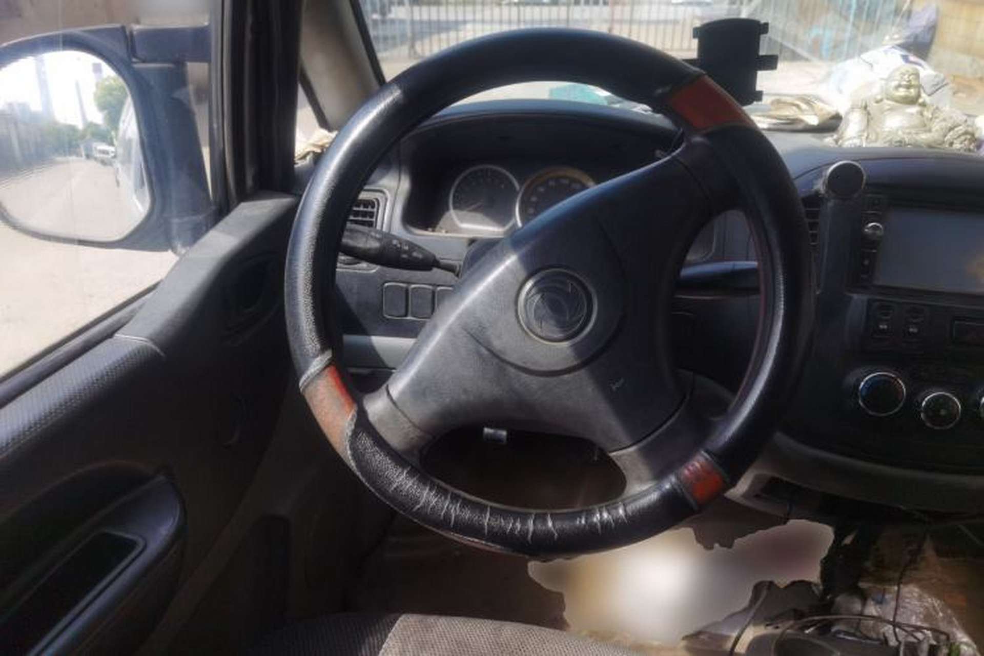Used FORTHING Lingzhi 2012 Passenger Version 1.6L Comfort Edition Steering Wheel