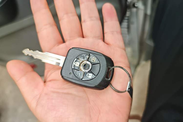 Used FORTHING Lingzhi 2012 Commercial Version 1.6L Special Offer Model Vehicle Key