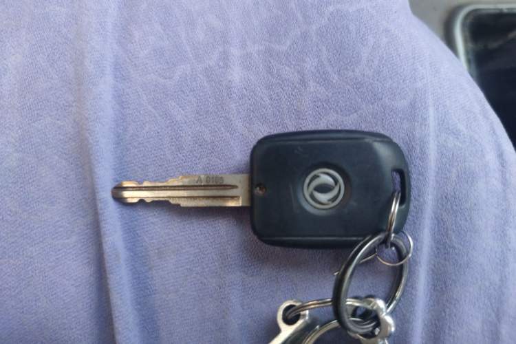 Used FORTHING Lingzhi 2012 Commercial Version 1.6L Base Model Vehicle Key