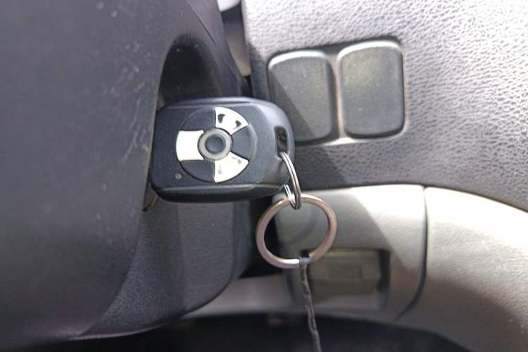 Used FORTHING Lingzhi 2012 Passenger Version 1.6L Comfort Edition Vehicle Key