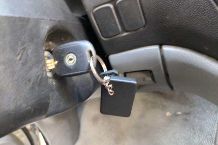 Used FORTHING Lingzhi 2012 Commercial Version 1.6L Standard Model Vehicle Key