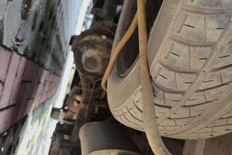 Used FORTHING Lingzhi 2012 Commercial Version 1.6L Utility Model Chassis Rear