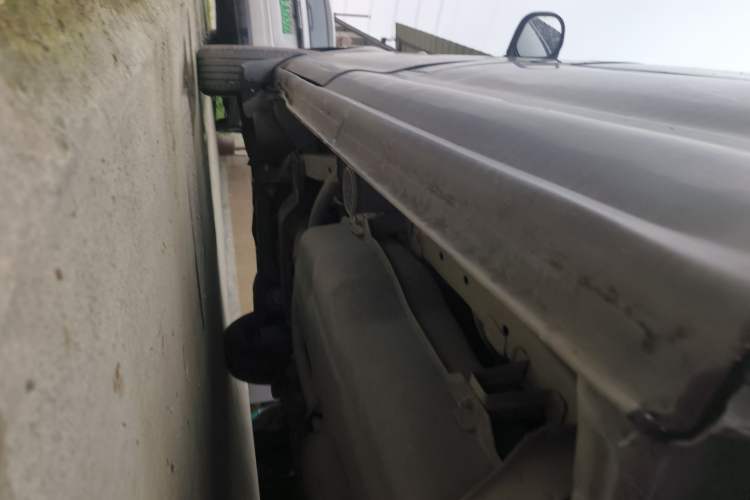 Used FORTHING Lingzhi 2012 Commercial Version 1.6L Utility Model Chassis Rear Left